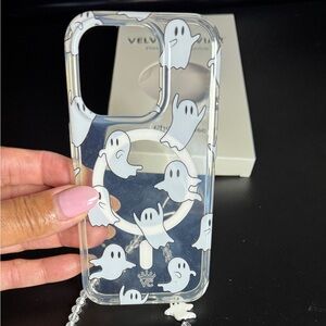 NWOT IPhone 15 pro Velvet Caviar Ghost Pattern Phone Case - White FREE LANYARD